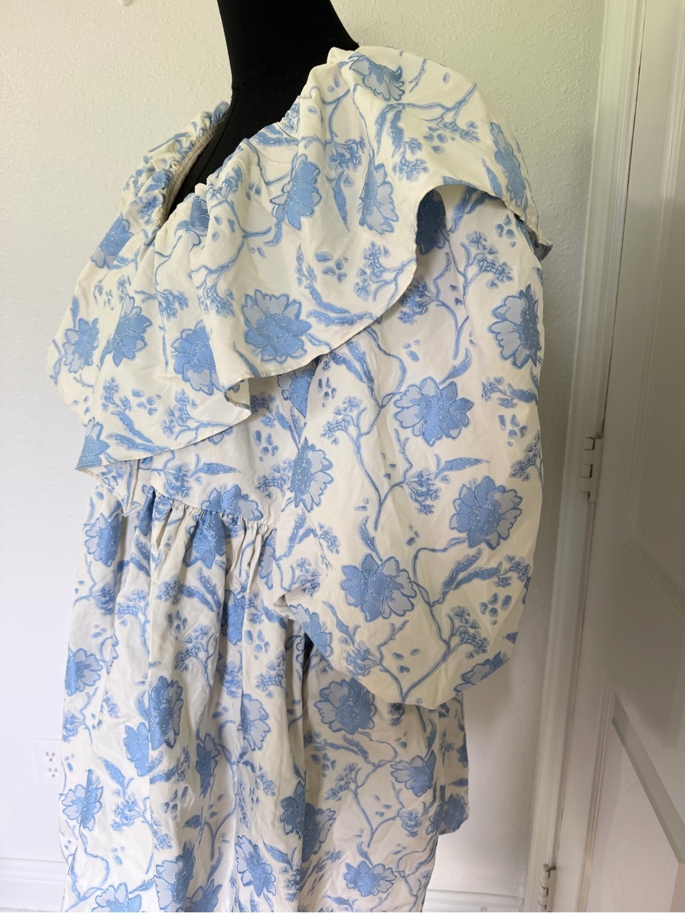 ASOS Edition Blue Floral Jacquard Babydoll Mini Dress Puff Sleeve Ruffle US 12 - Picture 5 of 13